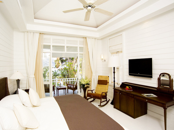 Centara Grand Beach Resort Suite in Phuket