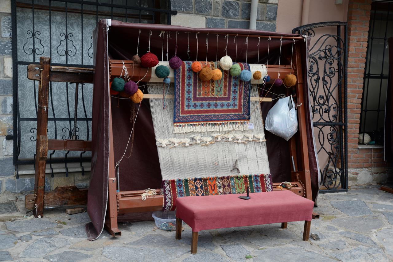 Carpet weaving in Turkey