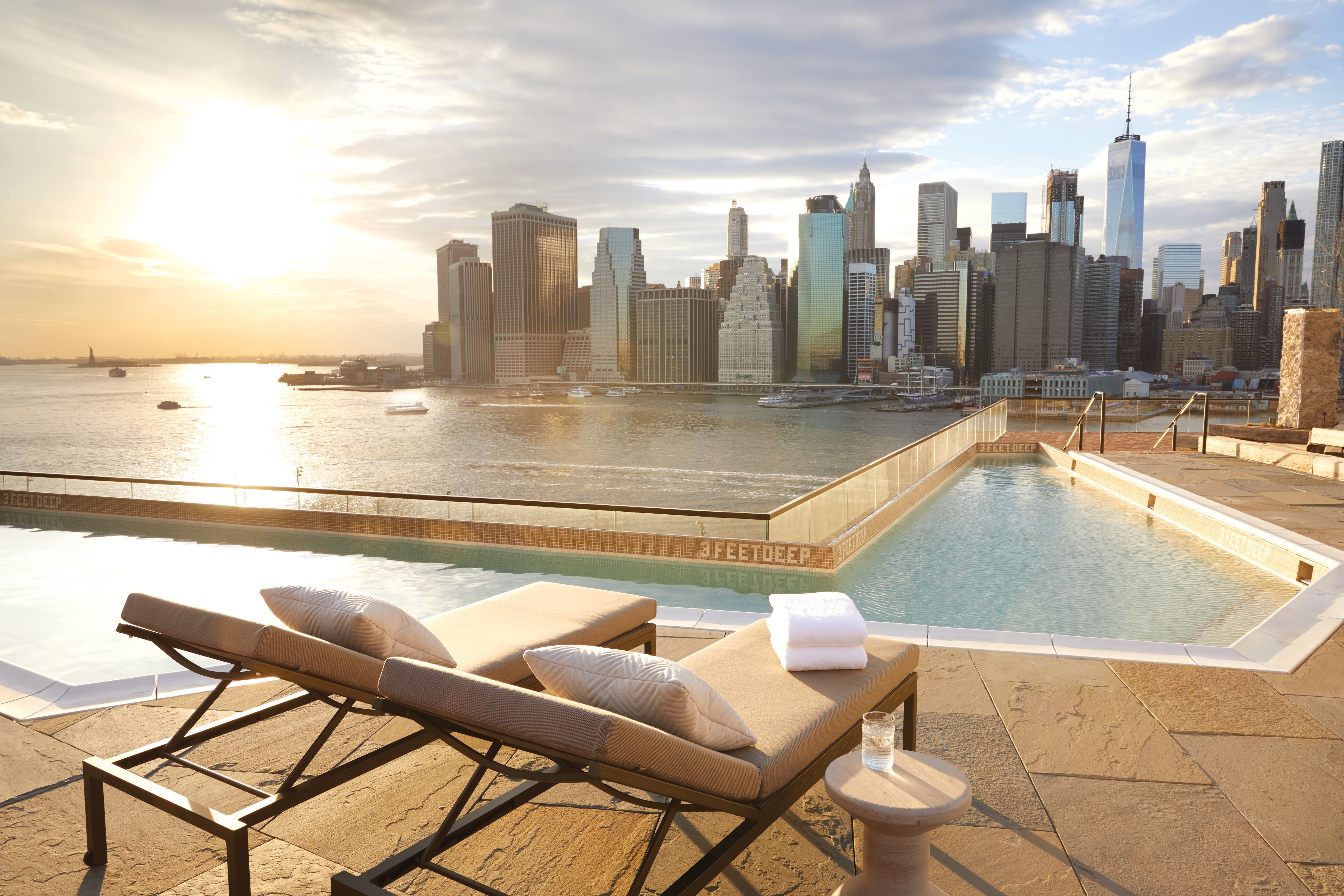 1 Hotel Brooklyn Bridge Relaxation Pool