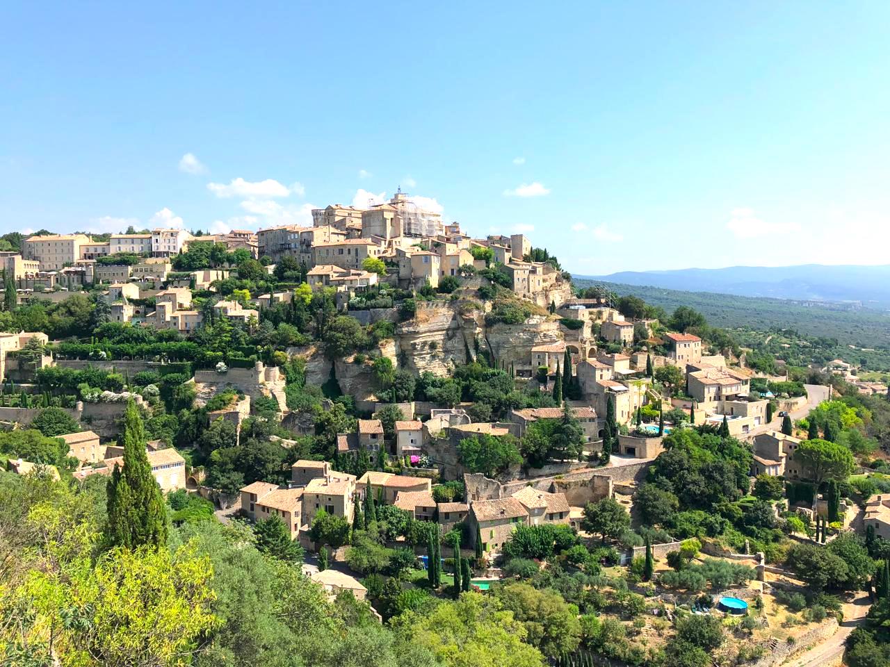 Gordes | Photo by Madelin Tomelty