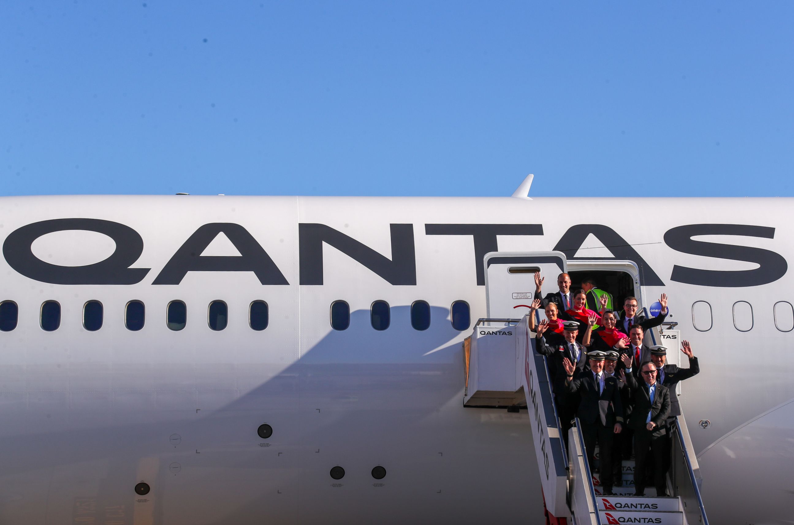 Qantas crew arriving in Sydney