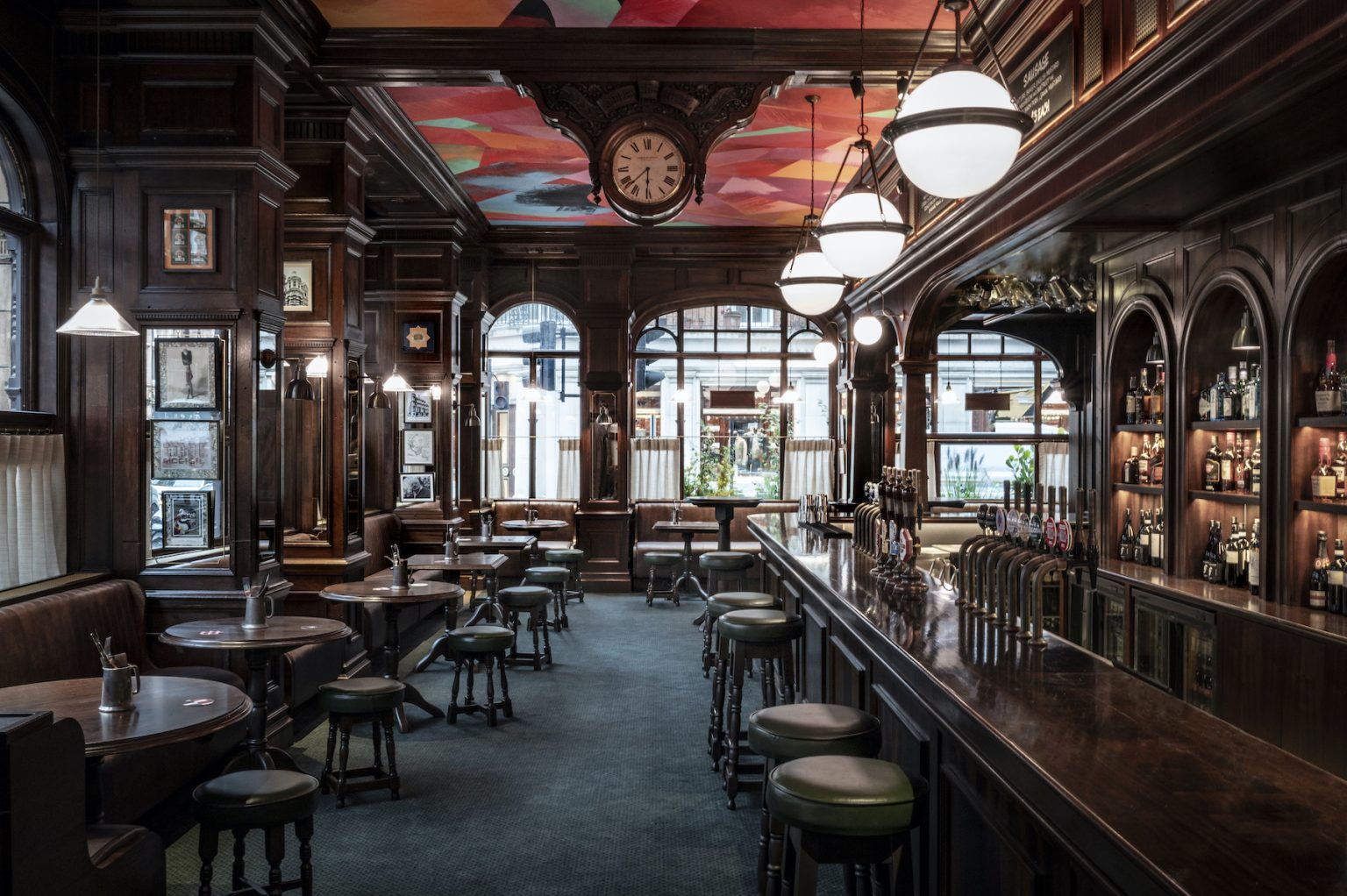 pubs to visit in london