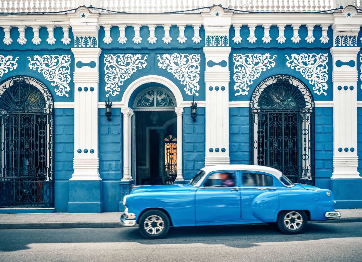 Go beyond Cuba’s main tourist attractions with Simply Cuba Tours.