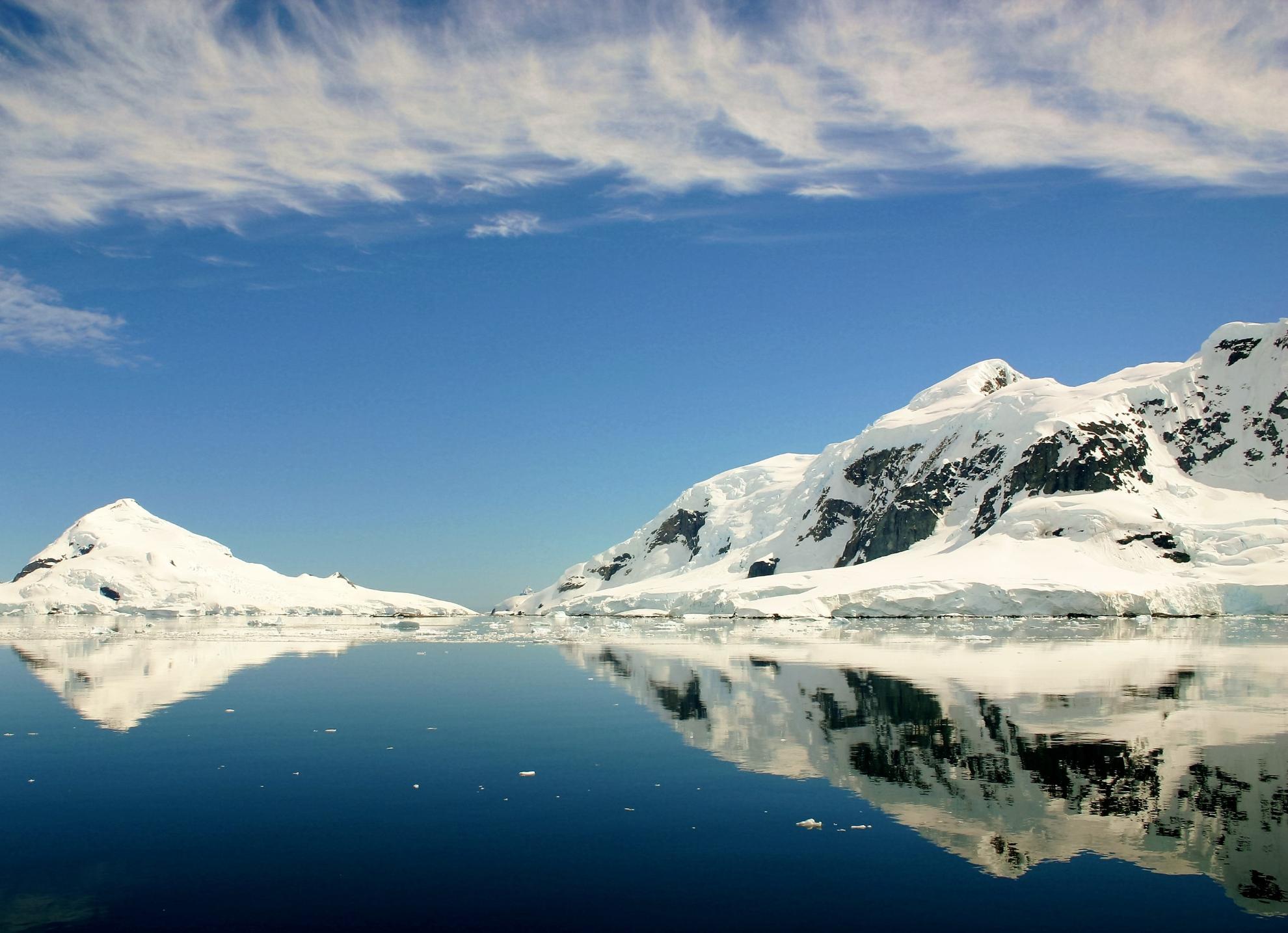 2024 Luxe Report - Antarctica