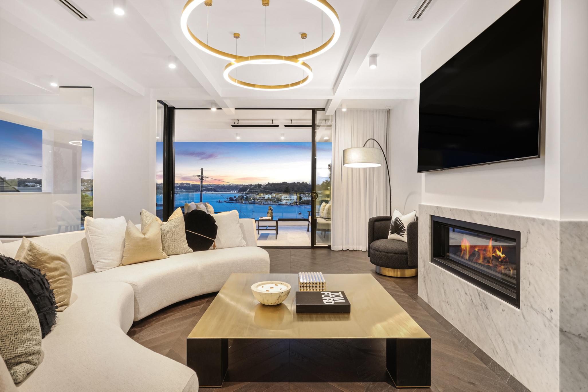 Luxury Waterside Home in Sydney, NSW