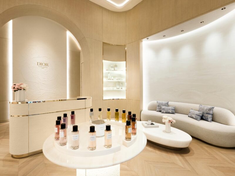 Reception, Dior Spa The Lana